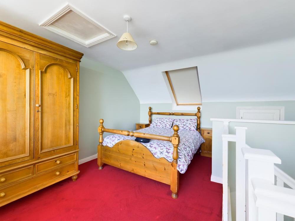 Holiday Apartment Iris Вотафорд Экстерьер фото